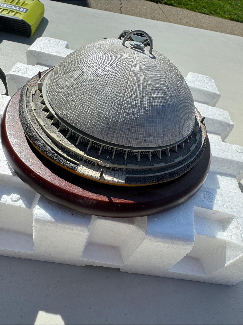 Pittsburgh’s Mellon (Civic) Arena. Danbury Mint Collector Series. Excellent - Picture 5 of 5